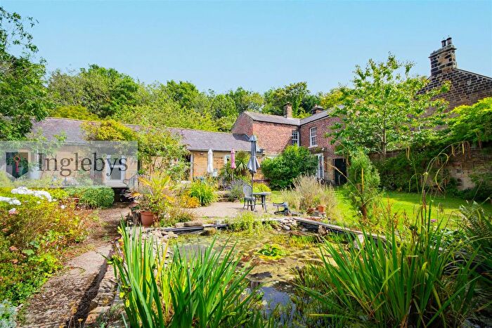 4 Bedroom Farmhouse For Sale In Grange Farm, Coach Road, Brotton, TS12