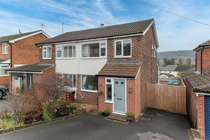 3 Bedroom Property For Sale In The Gills, Otley, LS21