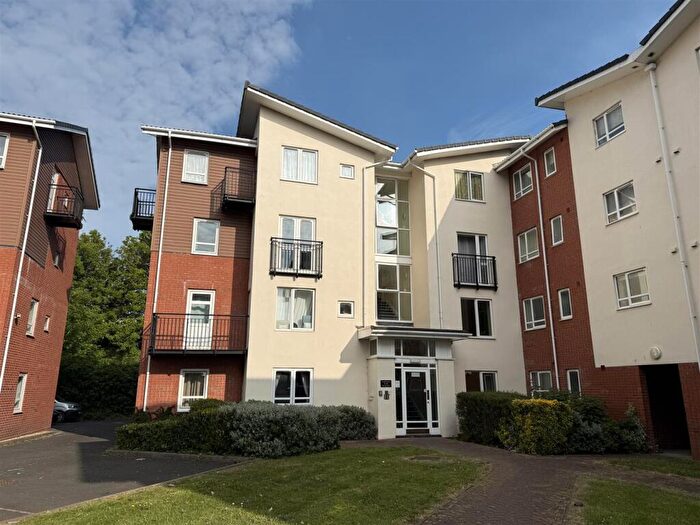2 Bedroom Apartment For Sale In Sandy Lane, Coventry * Vacant & Immaculate Throughout *, CV1 - Photo 2