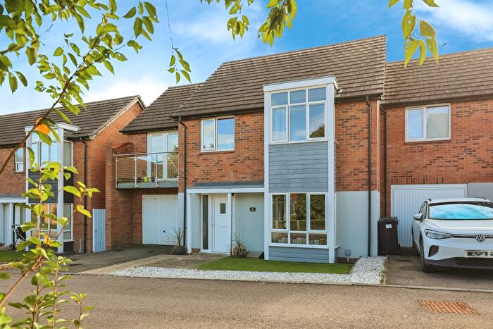 4 Bedroom Semi-Detached House For Sale In Vulcan Close, Ramsey, Huntingdon, PE26