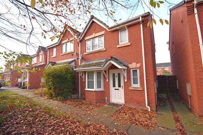 3 Bedroom Semi Detached House To Rent In Naylor Walk, Ellesmere Port, CH66