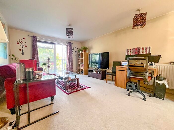 2 Bedroom Apartment For Sale In Wood Street, Patchway, Bristol, Gloucestershire, BS34