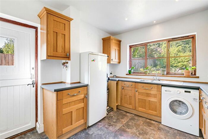 4 Bedroom Detached House For Sale In Robbery Bottom Lane, Oaklands, Welwyn, Hertfordshire, AL6