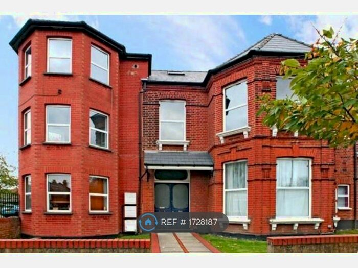 4 Bedroom Flat To Rent In Fordwych Road, London, NW2