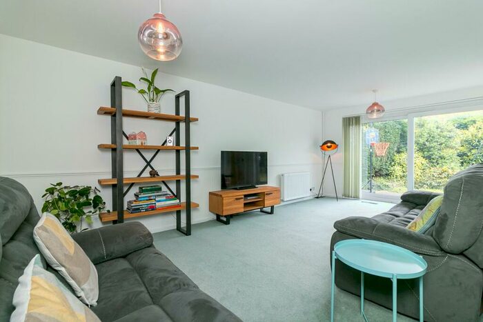 4 Bedroom Detached House For Sale In Netley Dell, Letchworth Garden City, SG6