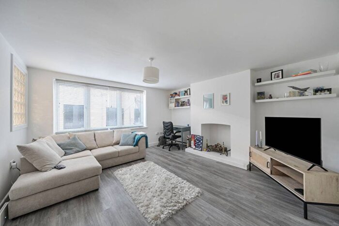 1 Bedroom Flat For Sale In Shirland Road, Maida Vale, London, W9