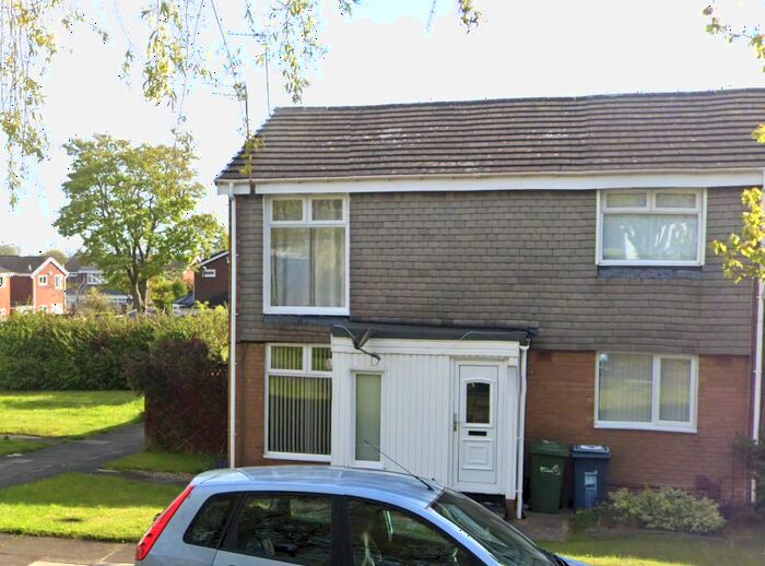 2 Bedroom Flat To Rent In Milrig Close, Moorside, Sunderland, SR3