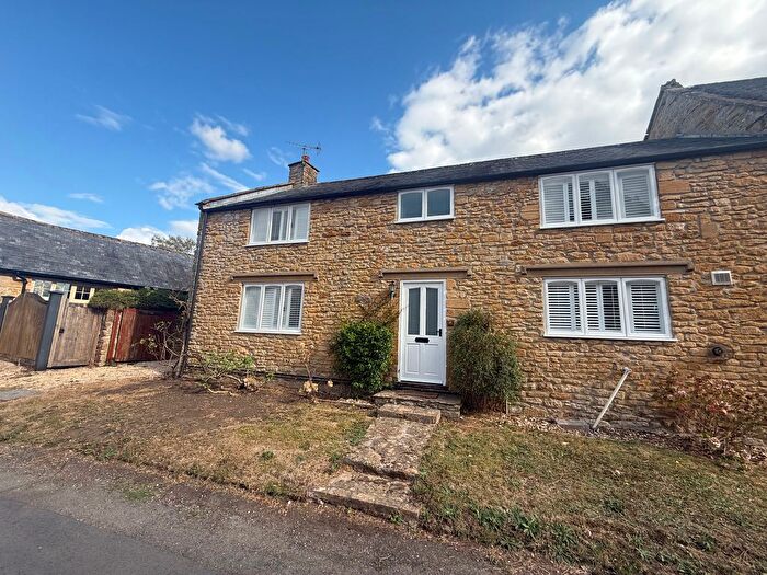 3 Bedroom Property To Rent In West Street, Hinton St. George, TA17