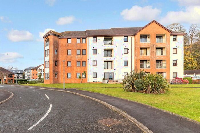 2 Bedroom Flat For Sale In Underbank, Largs, North Ayrshire, KA30