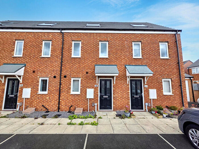 3 Bedroom Town House To Rent In Toft Court, St. Nicholas Manor, Cramlington, Northumberland, NE23