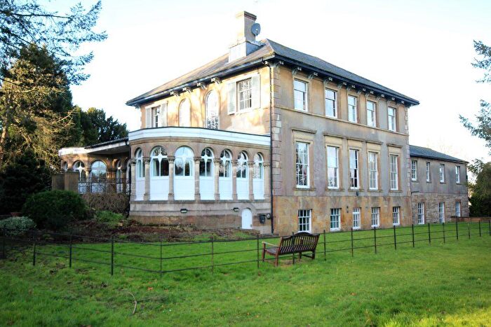 1 Bedroom Flat For Sale In Penn Hill, Yeovil, Somerset, BA20