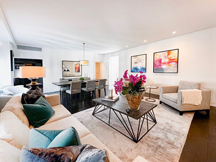 1 Bedroom Flat To Rent In Duke Street, London, W1K