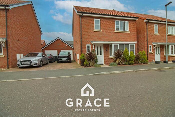 3 Bedroom Detached House For Sale In The Circle, Great Blakenham, Ipswich, IP6