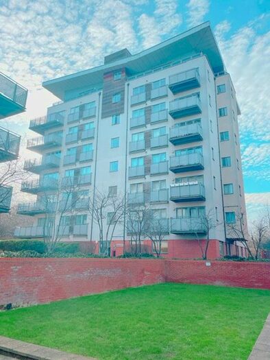 1 Bedroom Flat To Rent In Agate Close, London, NW10