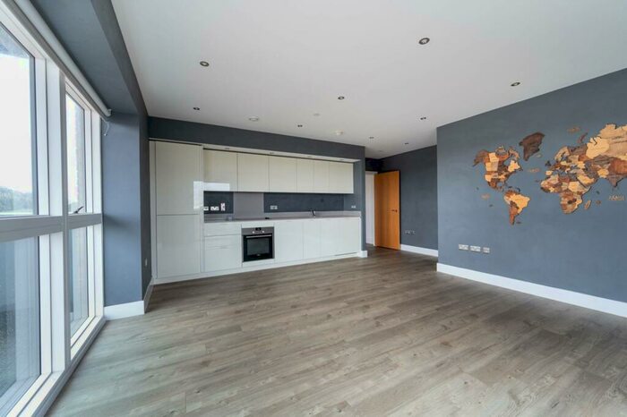 2 Bedroom Flat To Rent In Lyon Road, , Harrow, Harrow, HA1