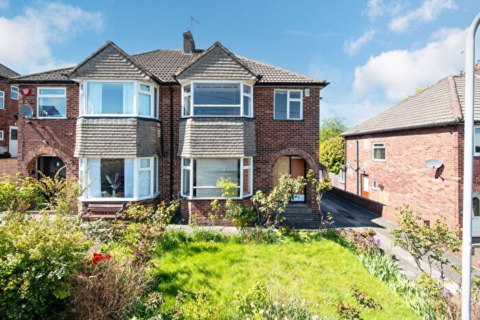 3 Bedroom Semi Detached House For Sale In Roundhill Avenue, Bingley, West Yorkshire, BD16