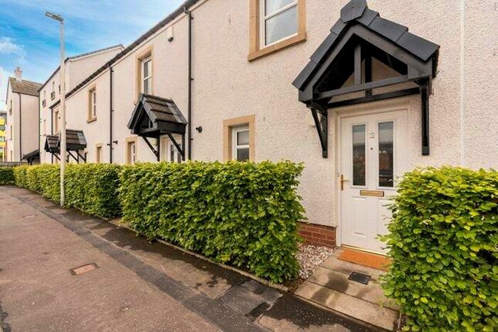 3 Bedroom House To Rent In Bughtlin Market, Edinburgh, EH12