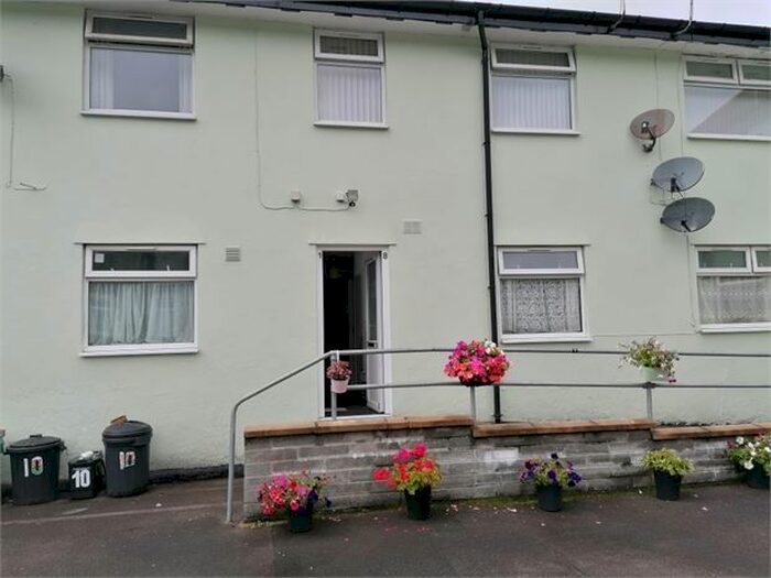 1 Bedroom Flat To Rent In Ynyshir Road, Ynyshir, Porth, CF39