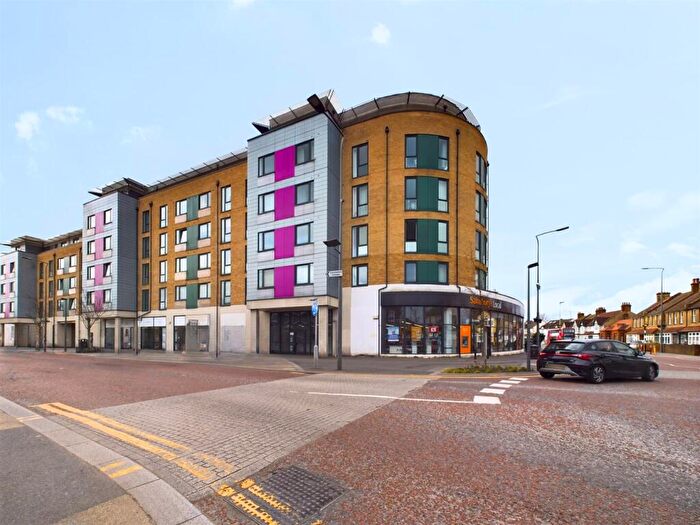 2 Bedroom Flat To Rent In London Road, Wallington, SM6