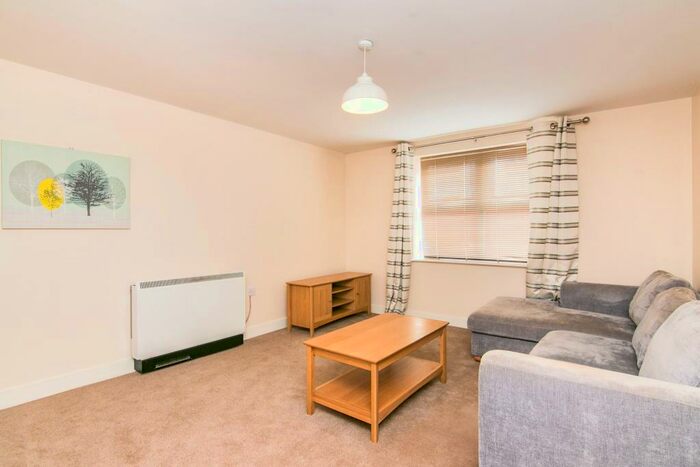 2 Bedroom Apartment To Rent In Queens Road, Chester, CH1