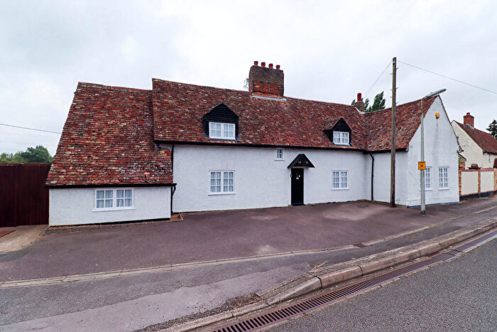 4 Bedroom Detached House For Sale In Great North Road, Wyboston, Bedford, Bedfordshire, MK44
