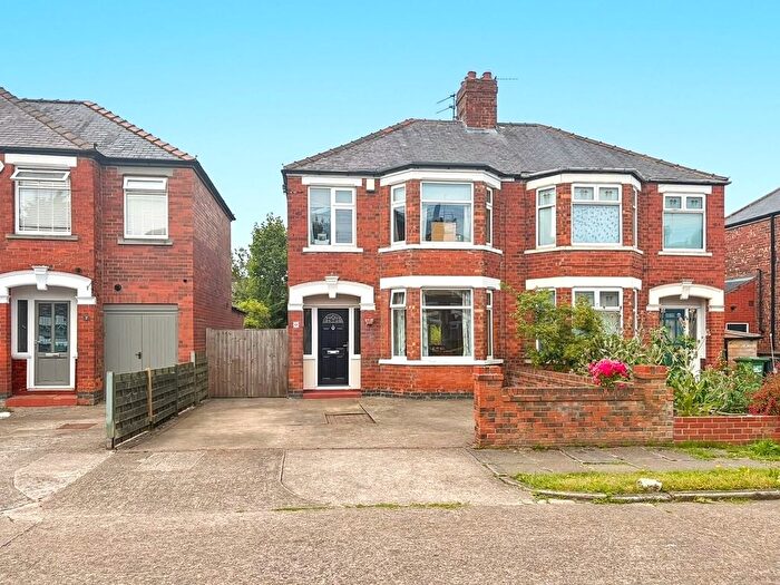 3 Bedroom Semi Detached House For Sale In Milson Grove, York, YO10