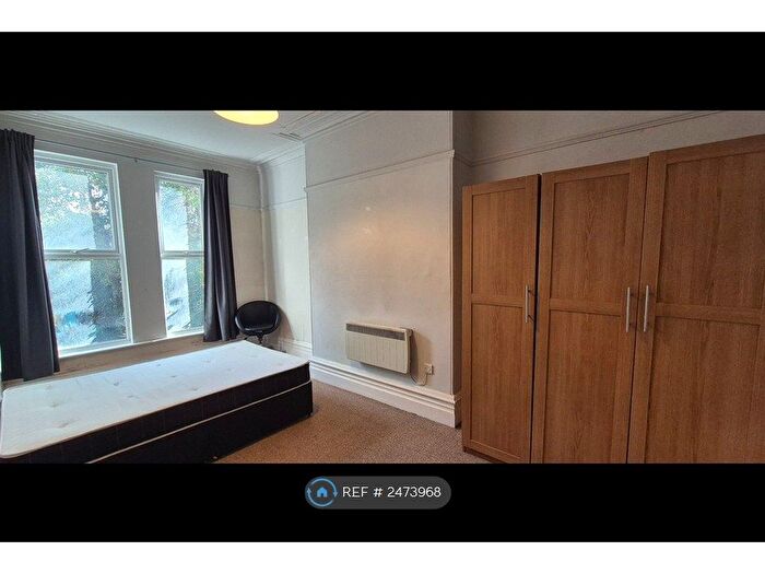 1 Bedroom Flat To Rent In North Grange Road, Leeds, LS6