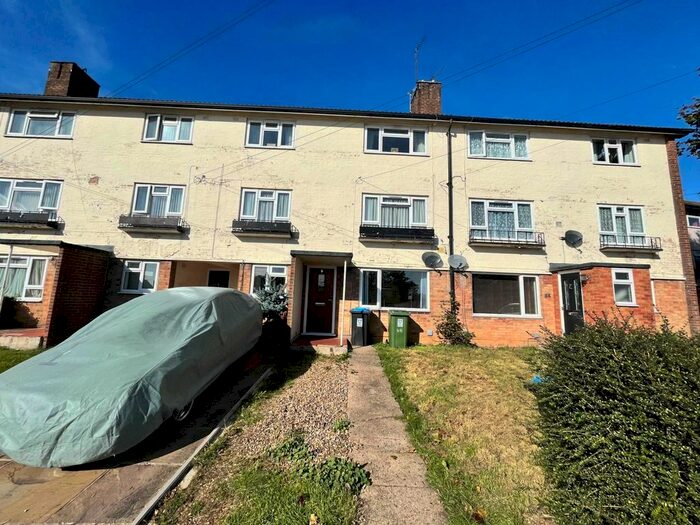 1 Bedroom Flat To Rent In School Row, Hemel Hempstead, HP1