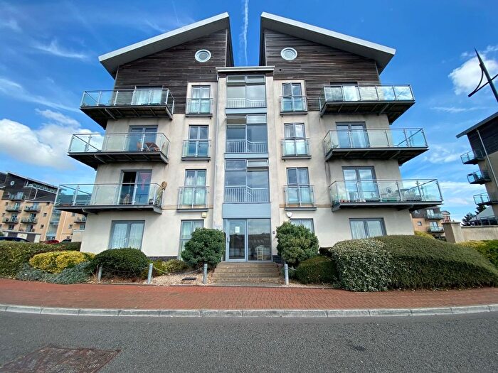 1 Bedroom Flat For Sale In Cei Dafydd, Barry, CF63