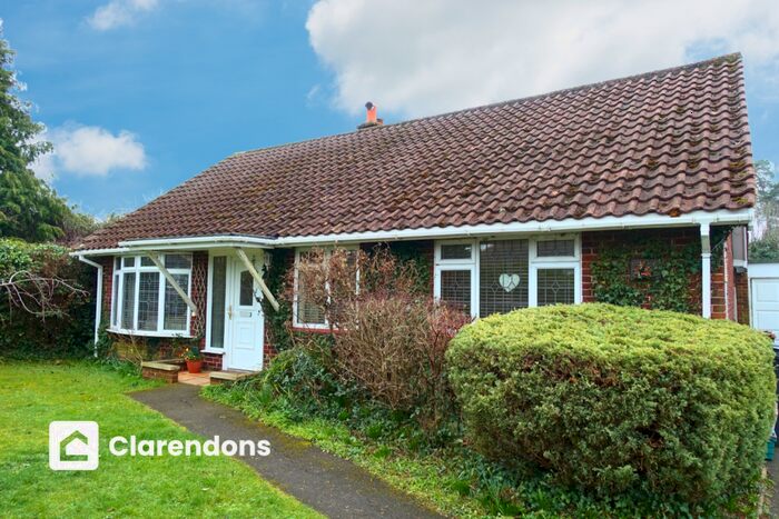 3 Bedroom Bungalow To Rent In Reigate, Surrey, RH2