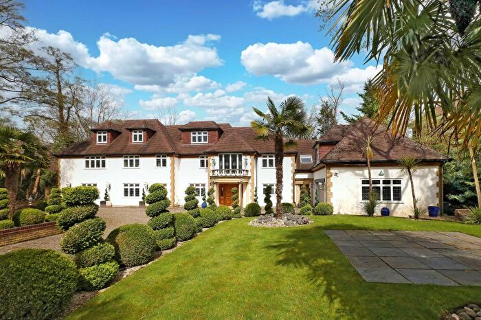 7 Bedroom House For Sale In Fulmer Drive, Gerrards Cross, SL9