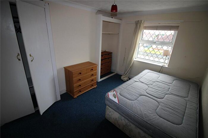 5 Bedroom Detached House To Rent In Kinson Road, Bournemouth, BH10