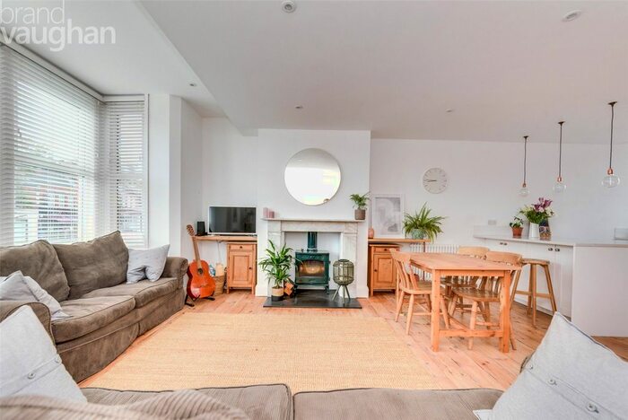 2 Bedroom Maisonette To Rent In Ditchling Road, Brighton, BN1
