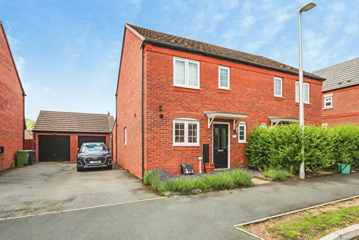 2 Bedroom Semi-Detached House For Sale In Palmer Crescent, Warwick, CV34