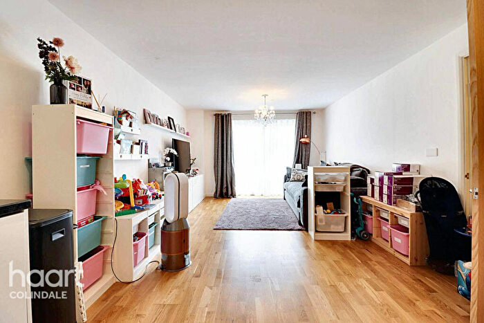 1 Bedroom Apartment For Sale In Gemini Court, Zodiac Close, HA8