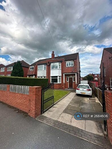 3 Bedroom Semi Detached House To Rent In Ring Road, Leeds, LS15