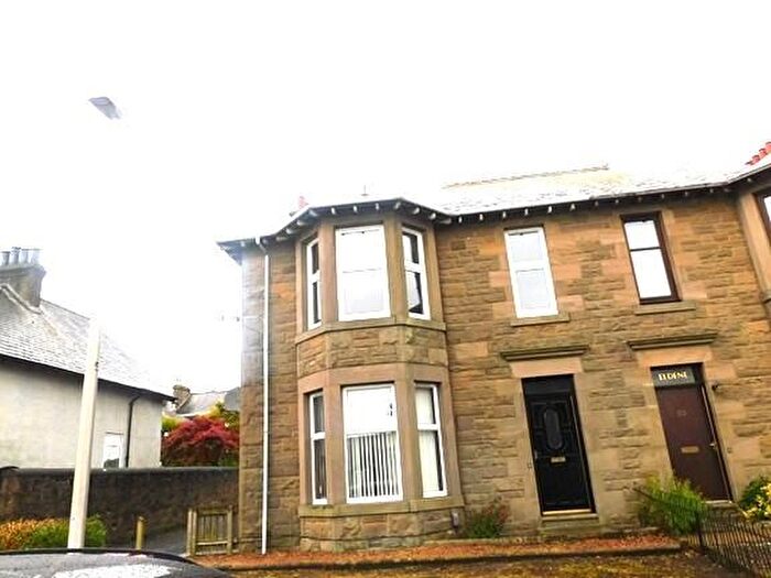 3 Bedroom Semi-Detached House To Rent In Martin Street, Dundee, DD4