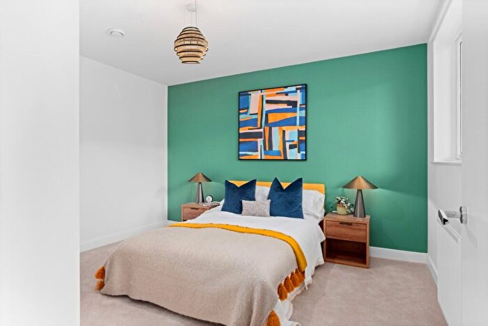 2 Bedroom Apartment For Sale In Film Square, London, E17