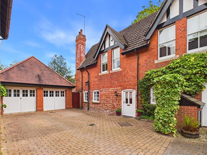 3 Bedroom Semi-Detached House For Sale In Fairmead Court, Stanhope Avenue, Woodhall Spa, LN10