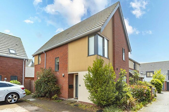 3 Bedroom End Of Terrace House For Sale In Goodson Road, Sprowston, NR7