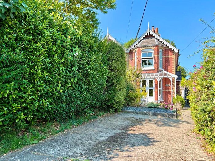 3 Bedroom Semi-Detached House For Sale In Middleton, Isle Of Wight, PO40