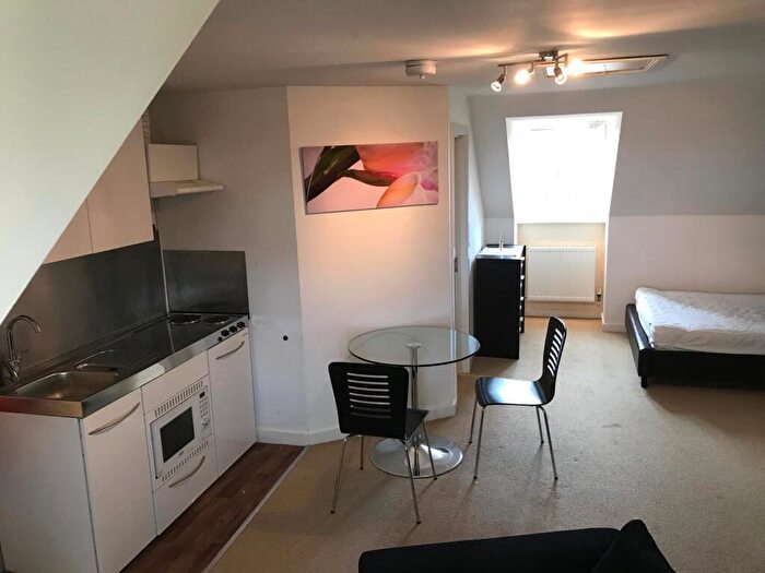 Studio To Rent In Hargate Way, Peterborough, PE7