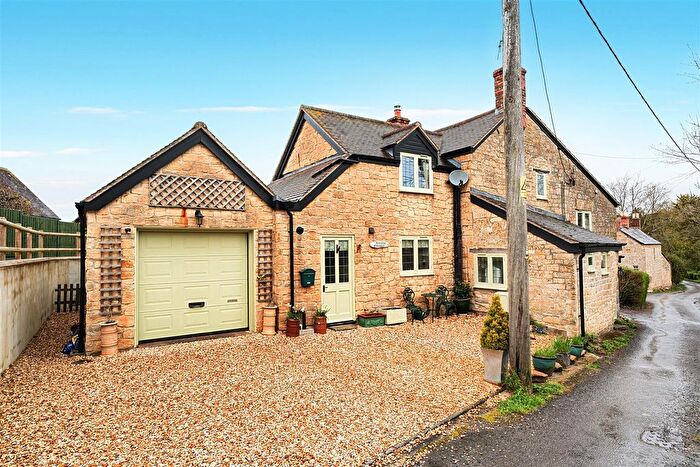 3 Bedroom Semi-Detached House For Sale In Musbury Lane, Marnhull, Dorset, DT10