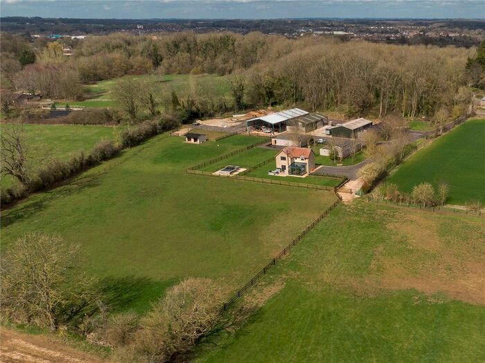 3 Bedroom Detached House For Sale In Green Road, The Ridge, Corsham, Wiltshire, SN13