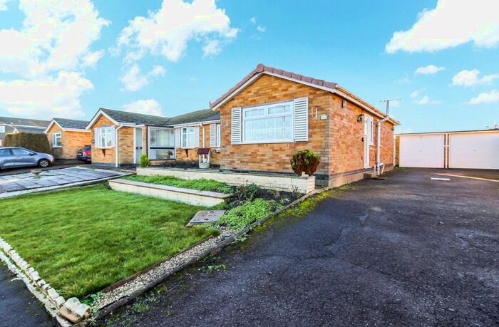 2 Bedroom Semi-Detached Bungalow For Sale In Holt Avenue, Leamington Spa CV33