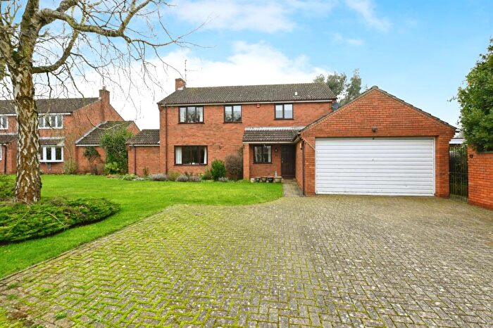 4 Bedroom Detached House For Sale In Hall Orchards, Middleton, King's Lynn, PE32