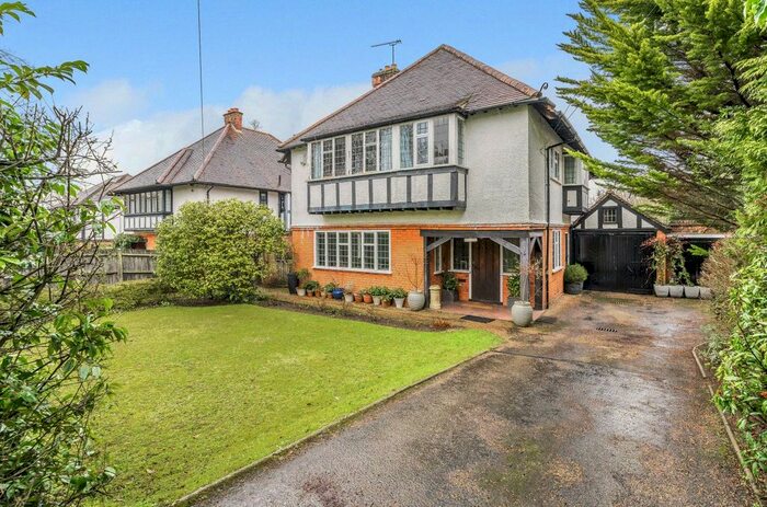 5 Bedroom Detached House To Rent In Woodside Road, Sevenoaks, TN13