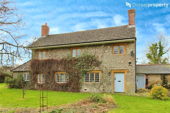 3 Bedroom Detached House For Sale In Yeovil Road, Melbury Osmond, Dorchester, Dorset, DT2