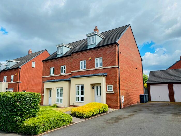 4 Bedroom Town House To Rent In Charlotte Road, Edgbaston, Birmingham, B15