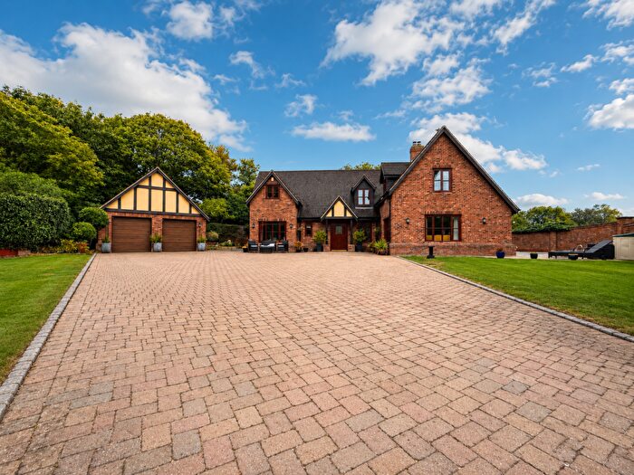 5 Bedroom Detached House To Rent In Eldon Lodge, Cherry Orton Road, Orton Waterville, Peterborough, PE2